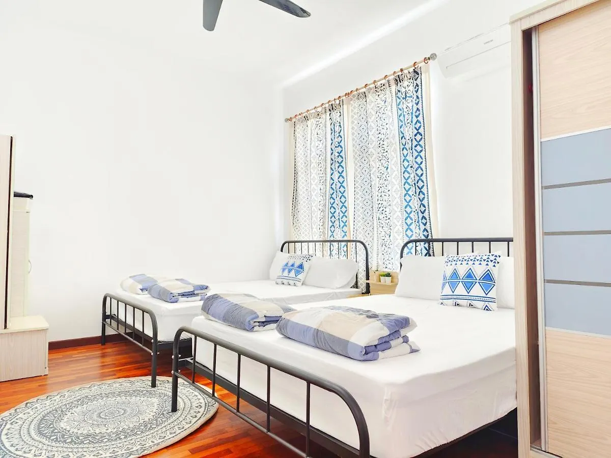 別荘 Ocean 27 Batu Ferringhi Shamrock Beach 6 Bedroom 22Pax With Pool マレーシア